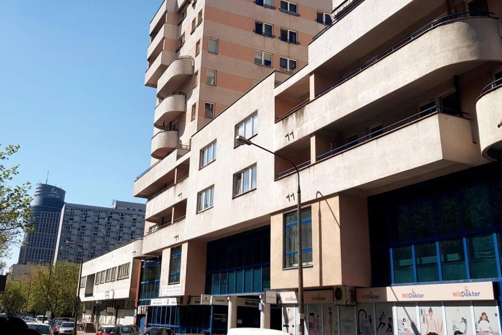 Rondo Onz Metro, Krochmalna 32A Street Варшава Екстериор снимка